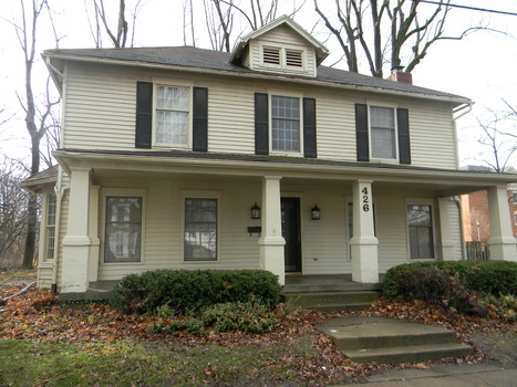 426 Anderson Street | 8 students in 4 double rooms | Large common areas, back deck and covered front porch