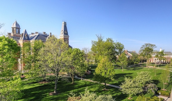 The Facilities Management team maintains the University's grounds and landscaping.
