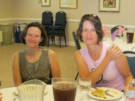 Tamara Metz (left) and Sal Renshaw (right)  continuing discussion over lunch
