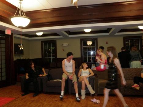 Informal Fall 2011: "A Hollywood Whodunit"