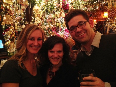 New York alumni enjoying a holiday meet and greet. 