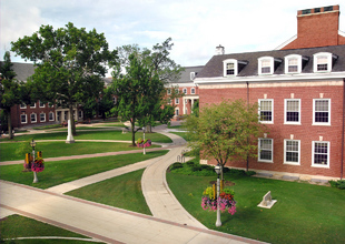 Holton Quad