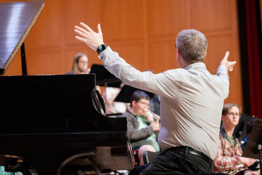 Prof. Steve Snyder leading the Jazz Ensemble