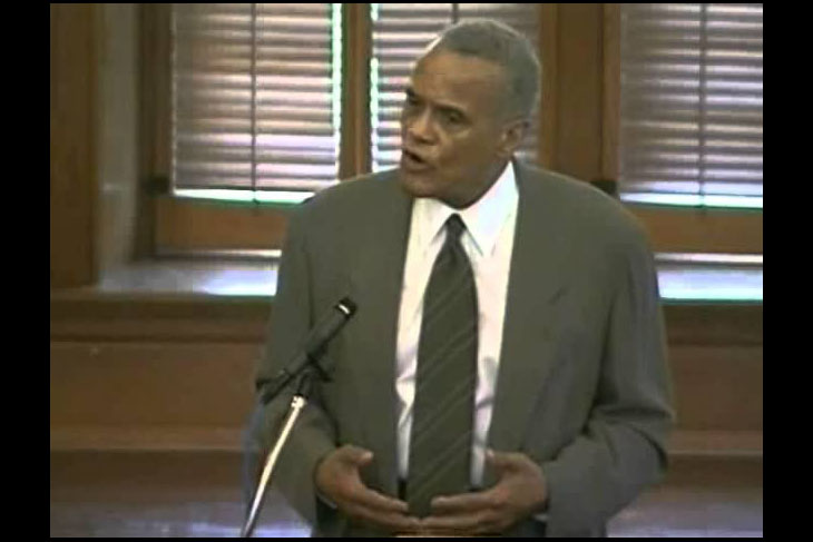 Harry Belafonte speaking during an Ubben Lecture