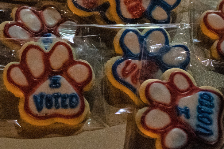Election-night cookies shaped like tiger paws say "I Voted" 