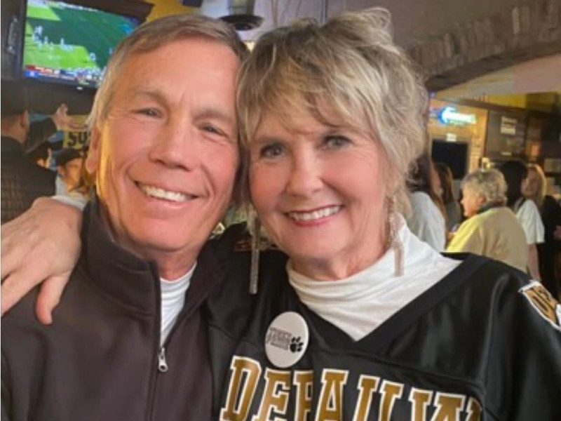 mark and sally dunwiddie