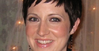 Graduate Receives Pomona’s Distinguished Professor Award (Summer, 2010)