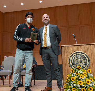 Dr. Nipun Chopra wins 2023 Faculty Speaker Award with John Mark Day