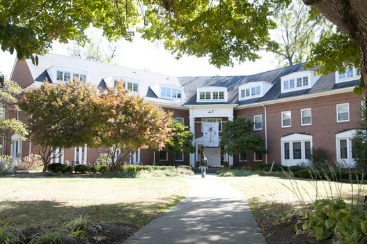 The Gamm Iota Chapter House of Delta Gamma