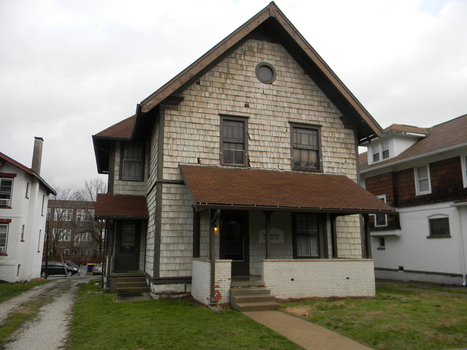 Front entrance to Zeta Phi Beta Sorority