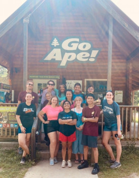 Ja'el leading the Servicio group in Costa Rica #2