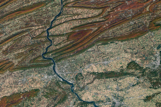 Satellite view of fault-related folds in the Appalachian fold-thrust belt