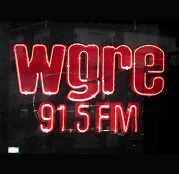 WGRE 91.5 FM neon sign