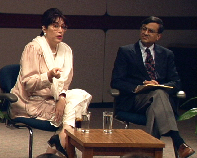 Benazir Bhutto speaking during discussion session