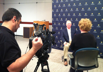 Dan Quayle conducting a news conference