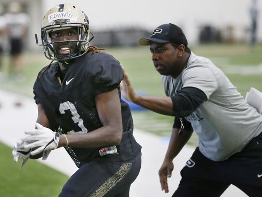 Update Big Ten Pac 12 Pull Plug On Fall Football Amid Covid 19 Concerns Sports Nwitimes Com