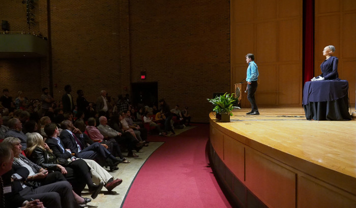 David Hanson and the crowd during the Ubben Lecture