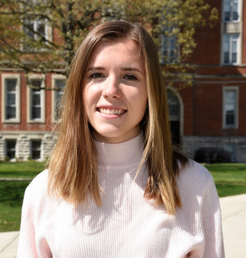 Angelica Glogowski '23 wins Gilman scholarship