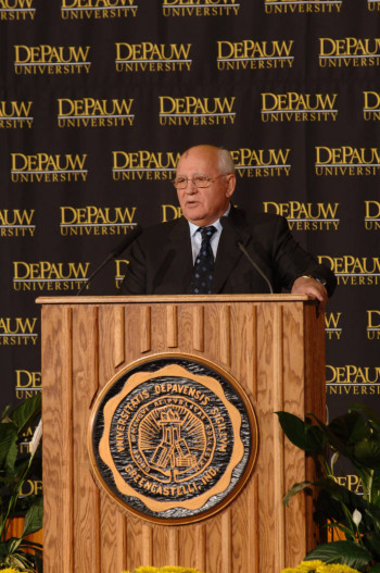 Gorbachev at rostrum at DePauw talk