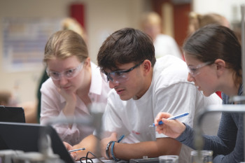 Students in Sharon Crary's lab