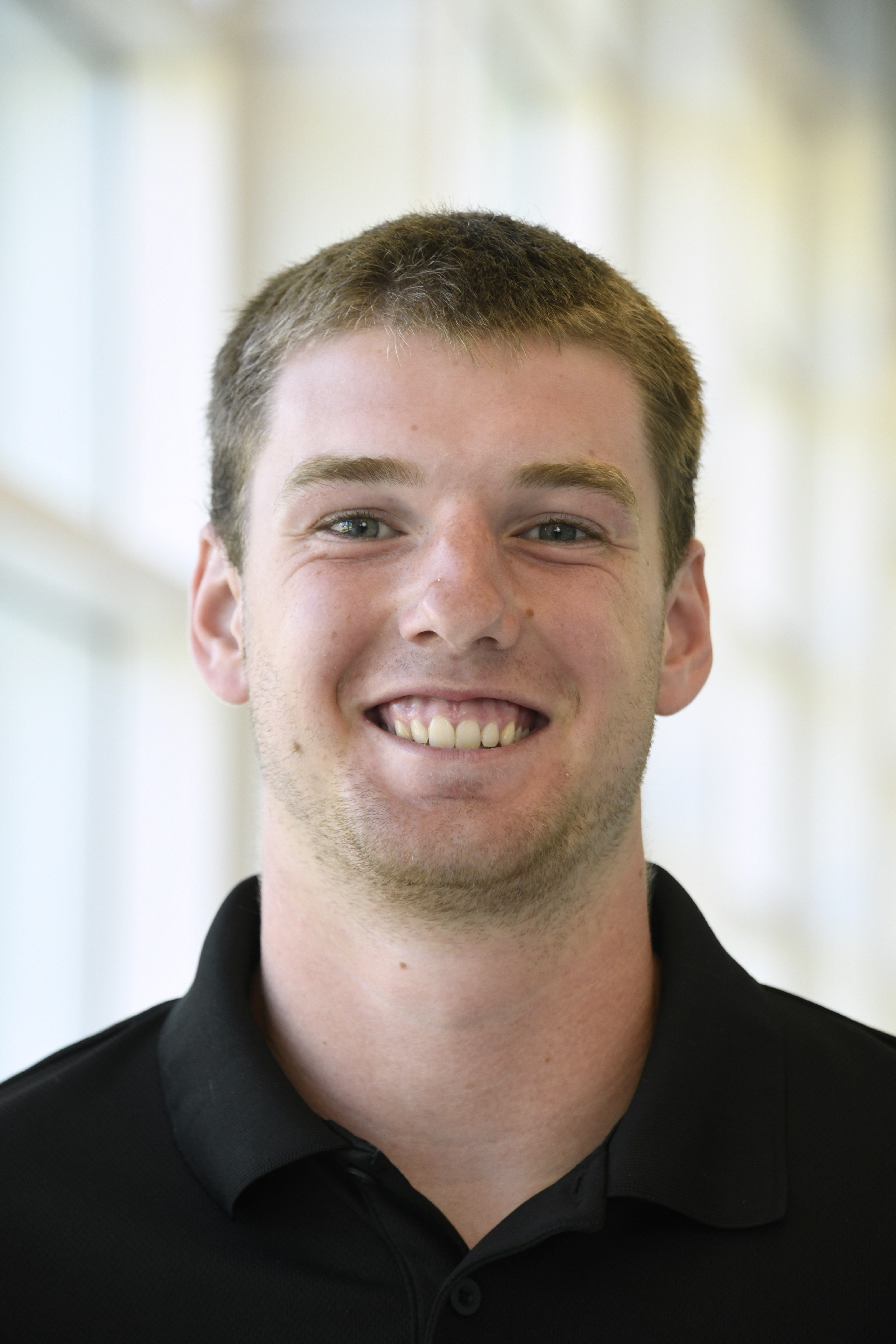Max Miller headshot