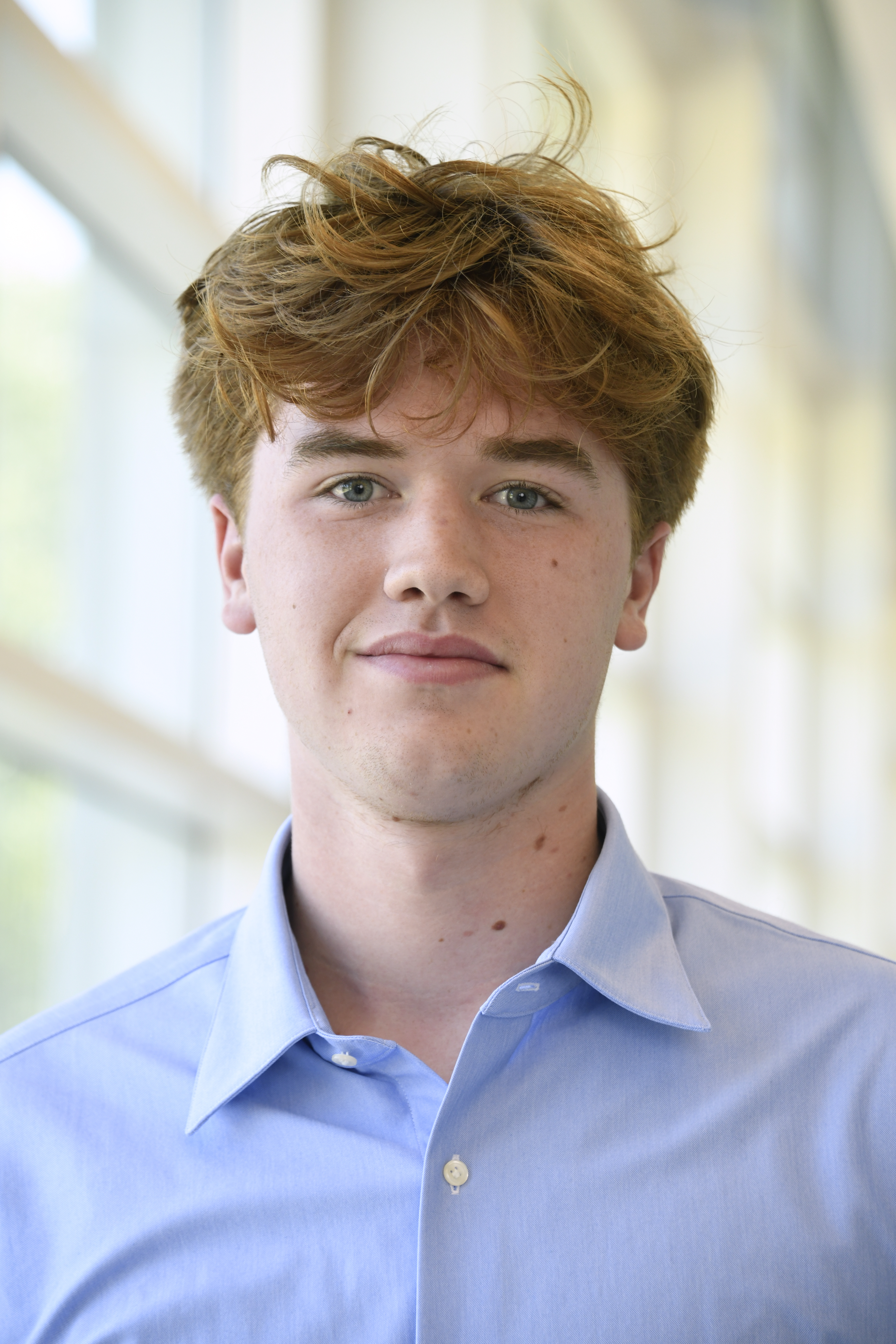 Charlie	Raymond	headshot