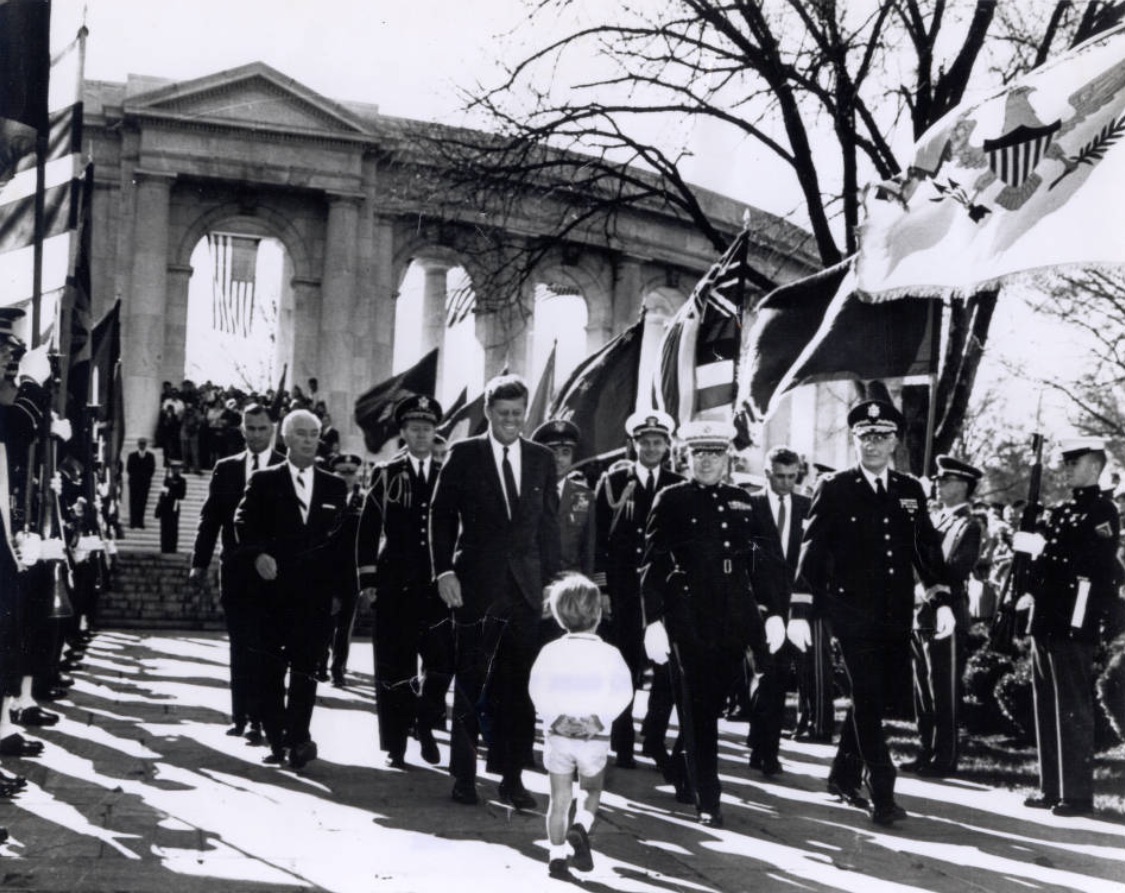 Gen. David Shoup '26 joins President John F. Kennedy on a walk from Arlington National Cemetary