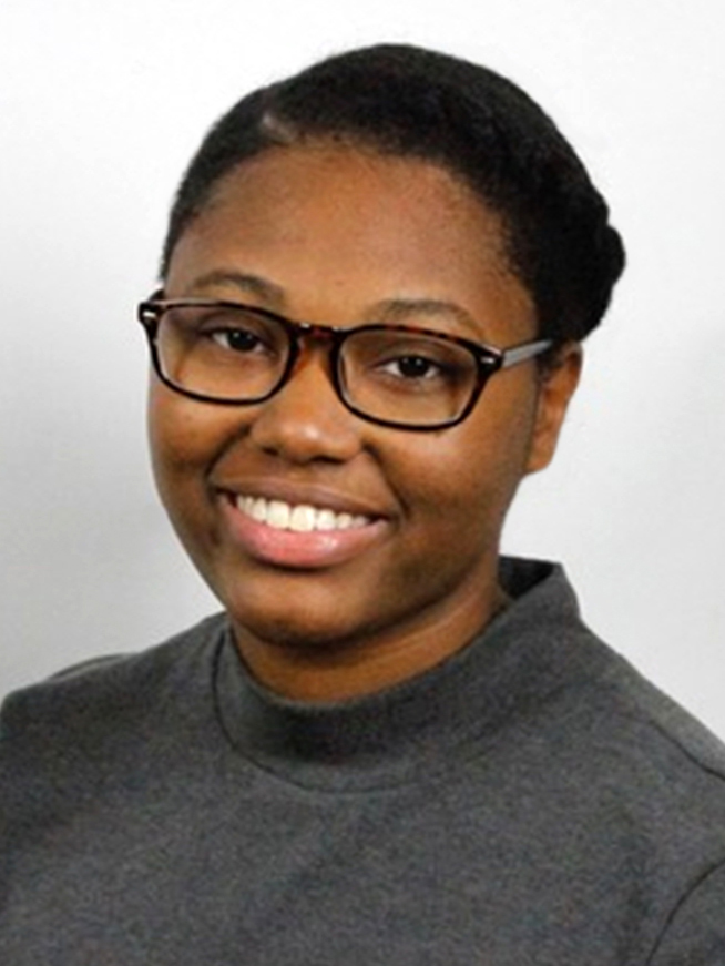 Shyniya Lyles Smiling woman