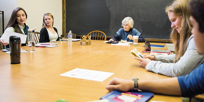 Andrea Sununu teaching in a classroom