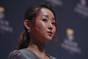 Yeonmi Park closeup while delivering an Ubben Lecture