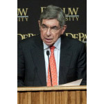 Oscar Arias headshot