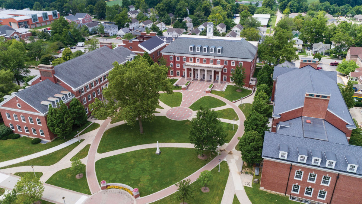 Holton Quad