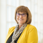 Betsy	Demmings '75 headshot