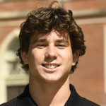 Aaron Graff headshot