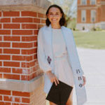 Lizzie Bell '22 headshot