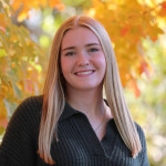 Annika Riepe headshot