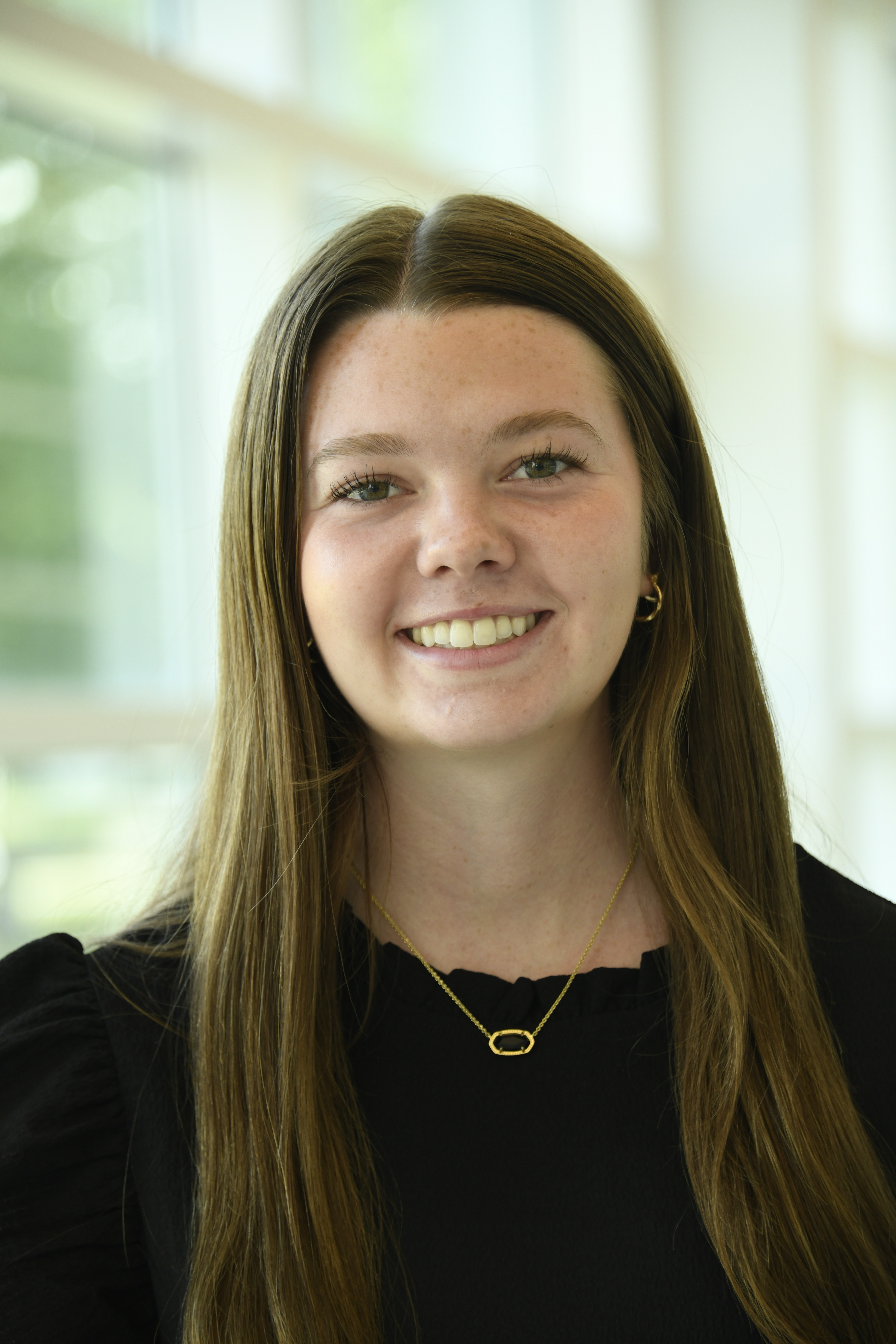 Delaney Spoor headshot