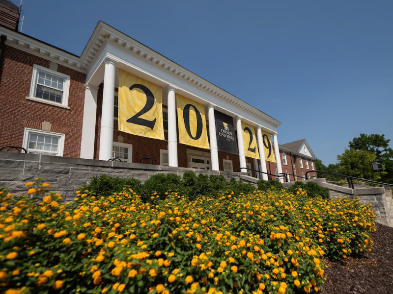 Banners welcoming the class of 2029 on campus.