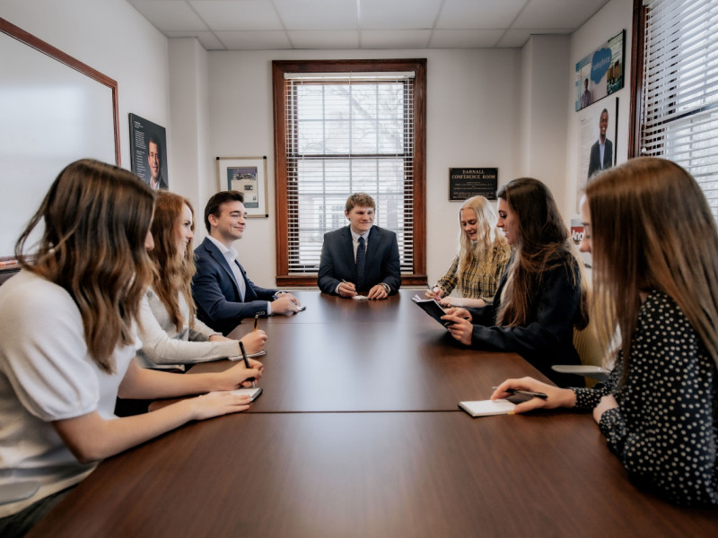 Management Fellows benefit from interdisciplinary leadership-focused classes, lectures by business leaders from around the world, and a full-time, paid, semester-long internship.